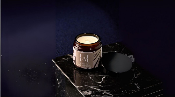 The Amauris Candle